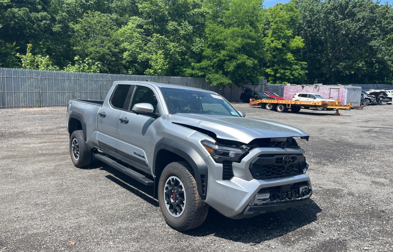 Hillsborough, NJ에서 판매 중인 2024 Toyota Tacoma Double Cab - Front End