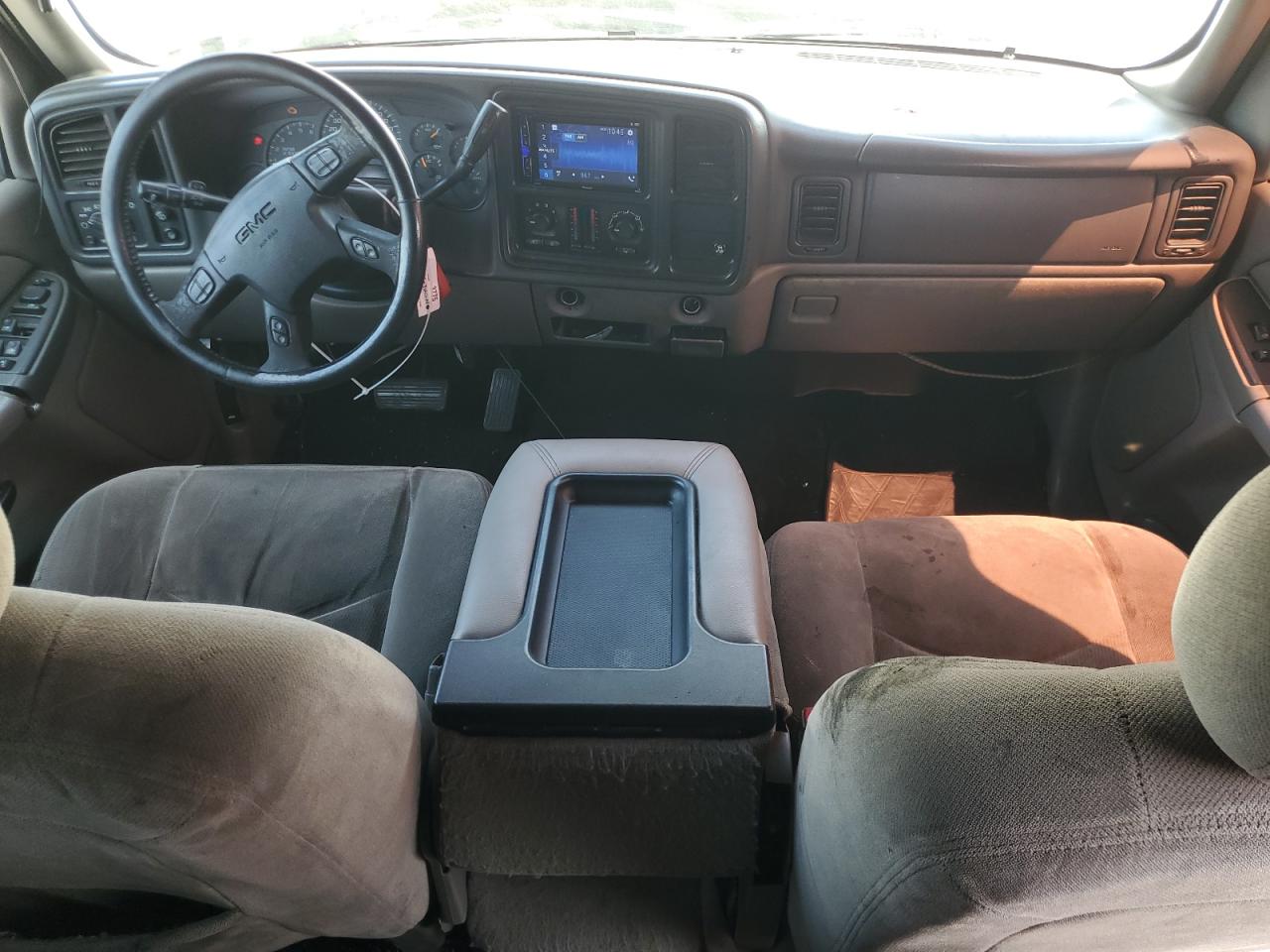 2005 GMC Yukon VIN: 1GKEC13V35R252973 Lot: 62532825