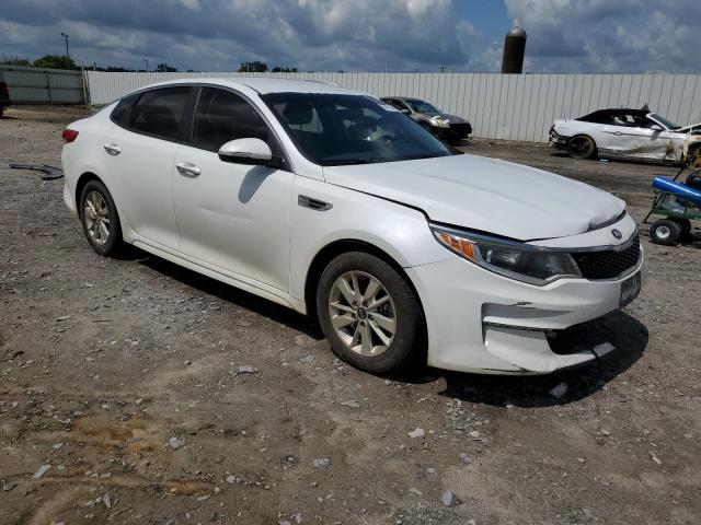  KIA OPTIMA 2018 Белы