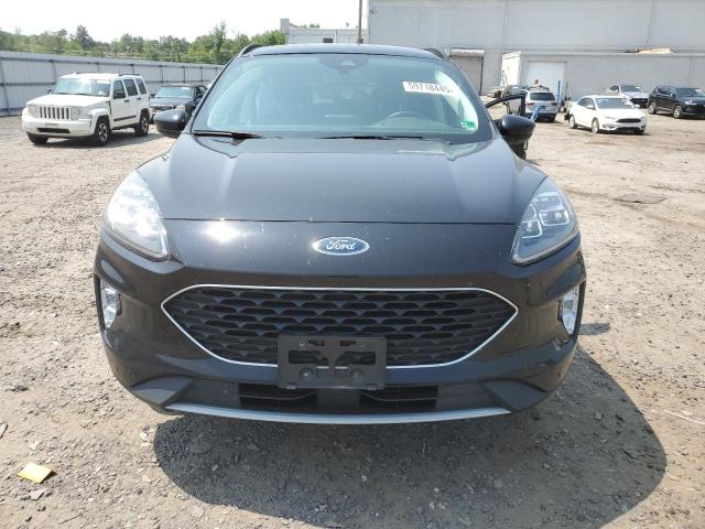  FORD ESCAPE 2021 Czarny