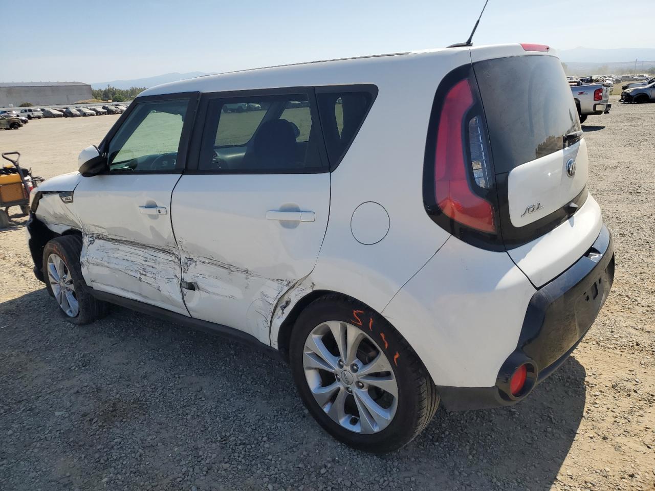 KIA SOUL 2016 VIN KNDJP3A54G7333301 фото 2