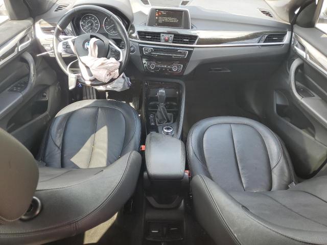 BMW X1 2016 Серый