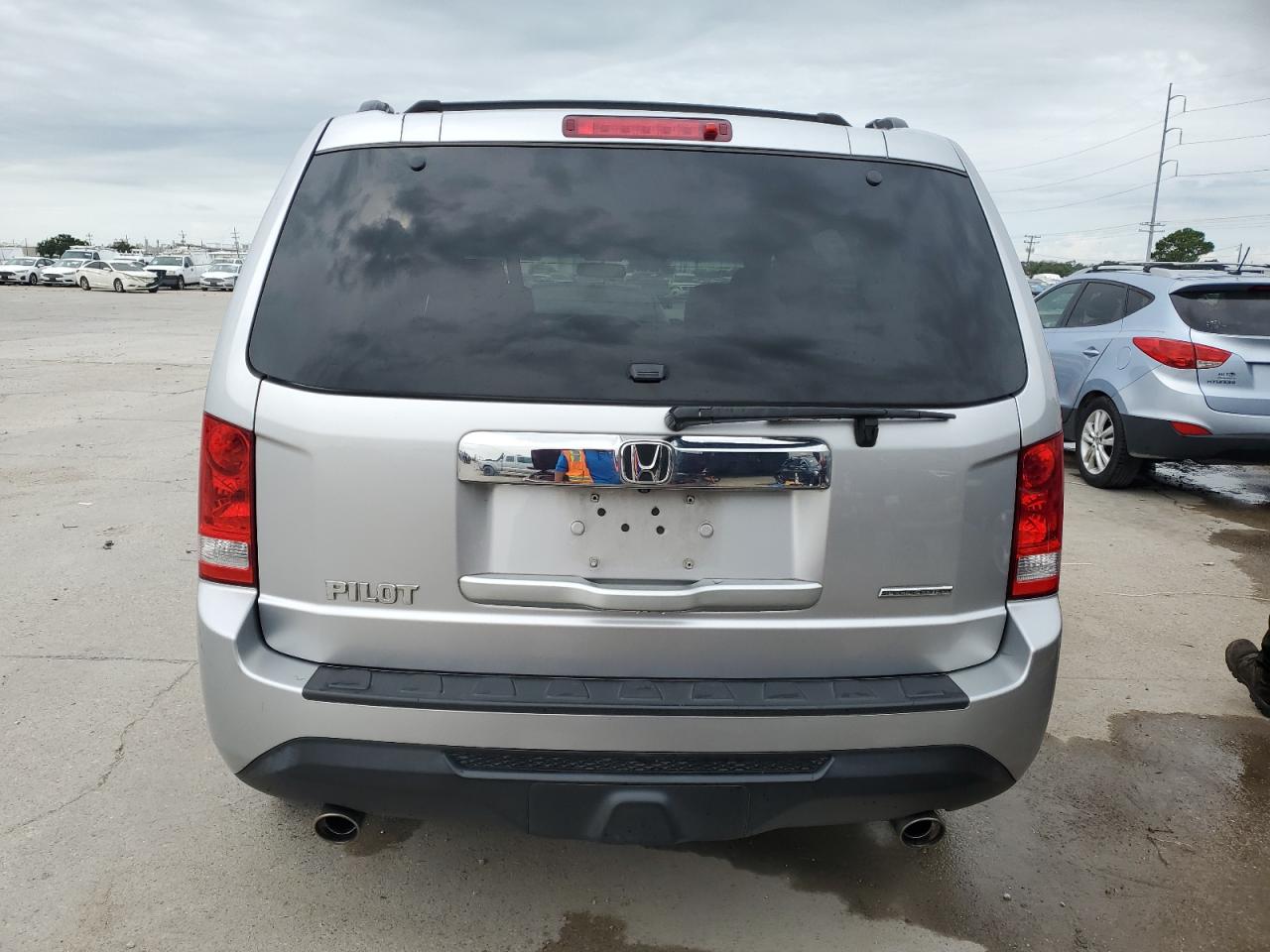 HONDA PILOT 2015 VIN 5FNYF3H34FB021932 фото 6