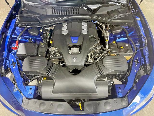 Sedans MASERATI ALL MODELS 2014 Granatowy