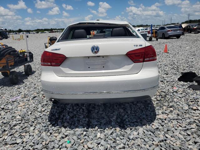  VOLKSWAGEN PASSAT 2015 Biały