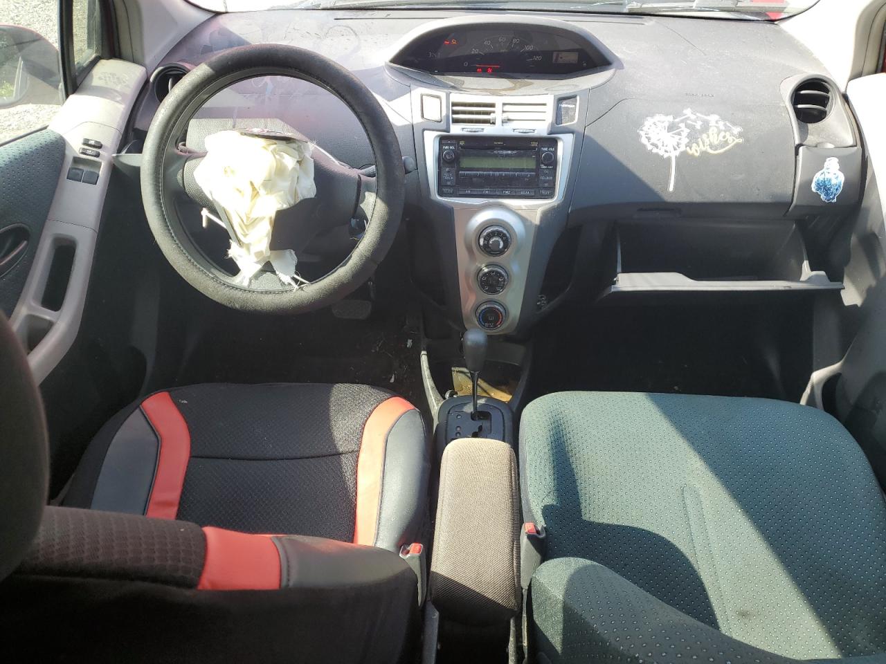 2007 Toyota Yaris VIN: JTDJT923975105317 Lot: 60900445