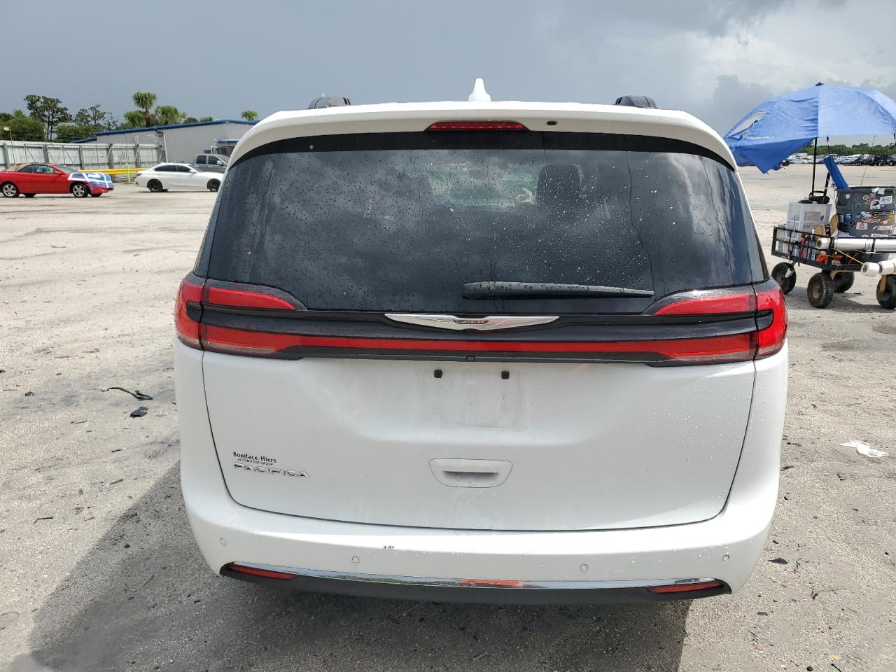 2022 Chrysler Pacifica Touring L VIN: 2C4RC1BGXNR140651 Lot: 62816825