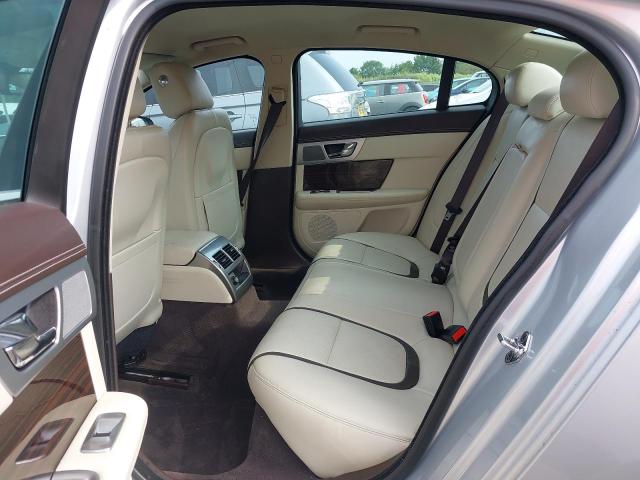 2015 JAGUAR XF PORTFOL