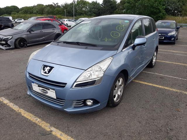 PEUGEOT 5008 FAMIL 2012