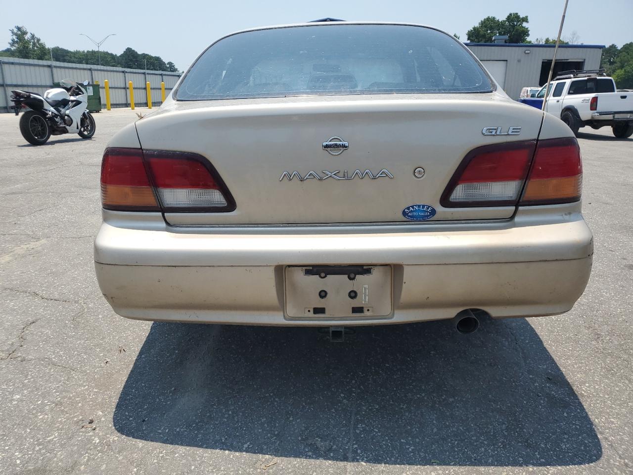 1997 Nissan Maxima Gle VIN: JN1CA21D0VT853868 Lot: 62572185