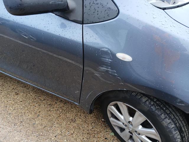 2009 TOYOTA YARIS TR V