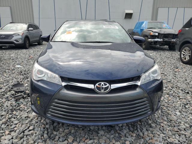  TOYOTA CAMRY 2017 Granatowy