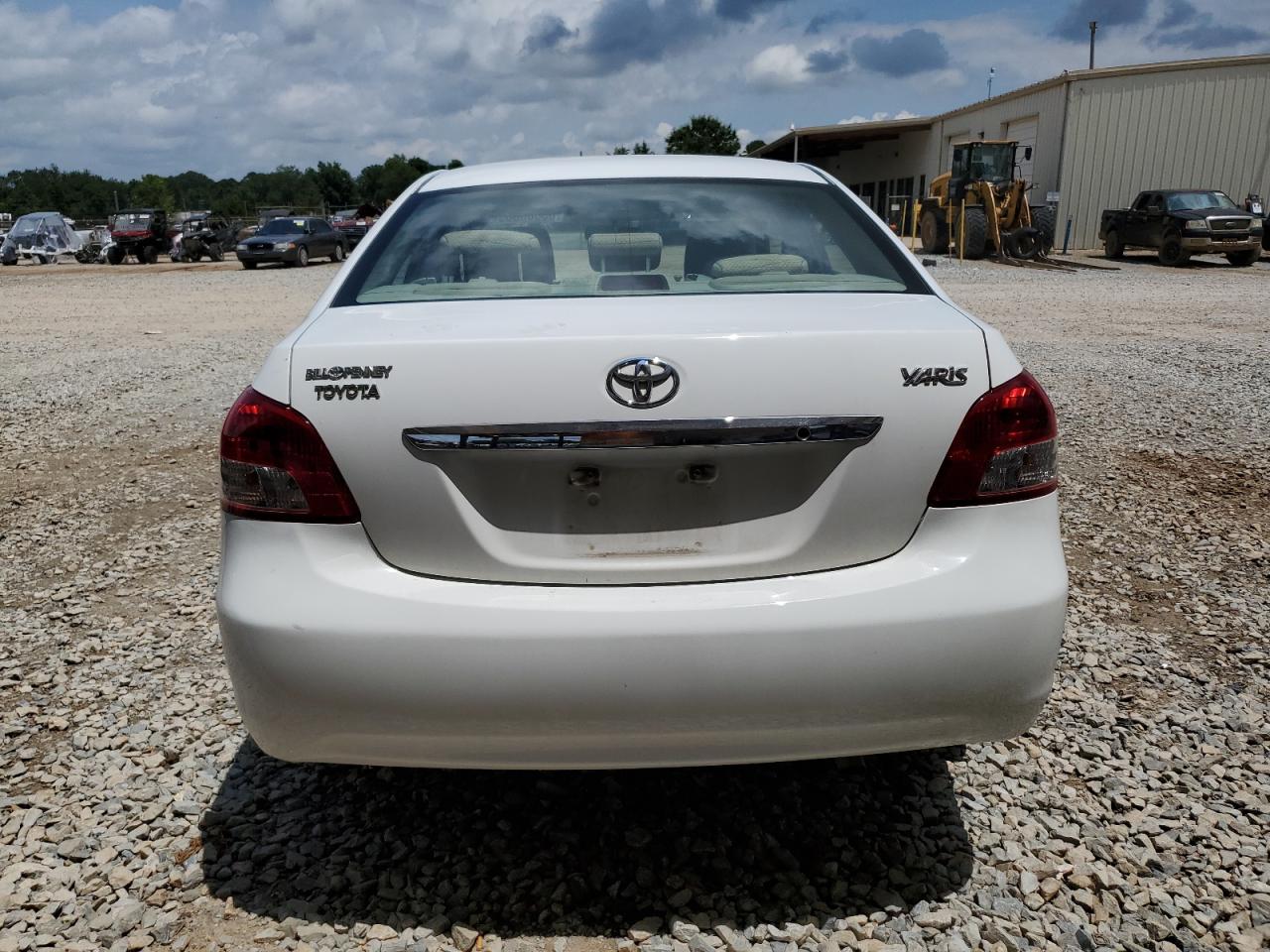 2008 Toyota Yaris VIN: JTDBT923281205840 Lot: 63088665