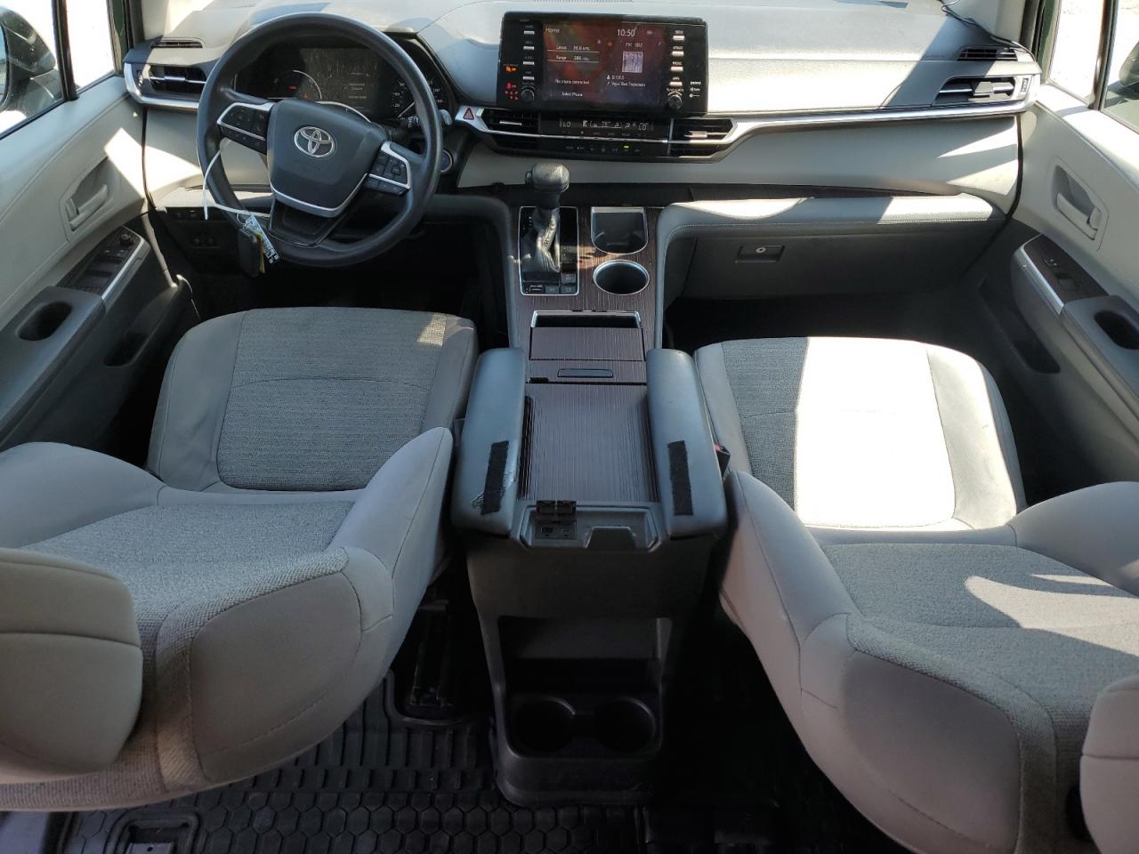 2021 Toyota Sienna Le VIN: 5TDKRKEC2MS038099 Lot: 60243205