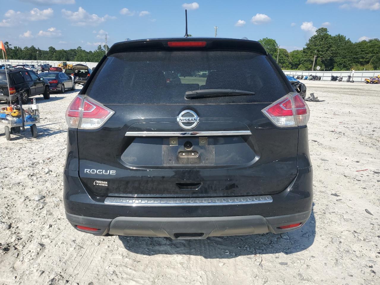 2016 Nissan Rogue S VIN: KNMAT2MT1GP723207 Lot: 62857535
