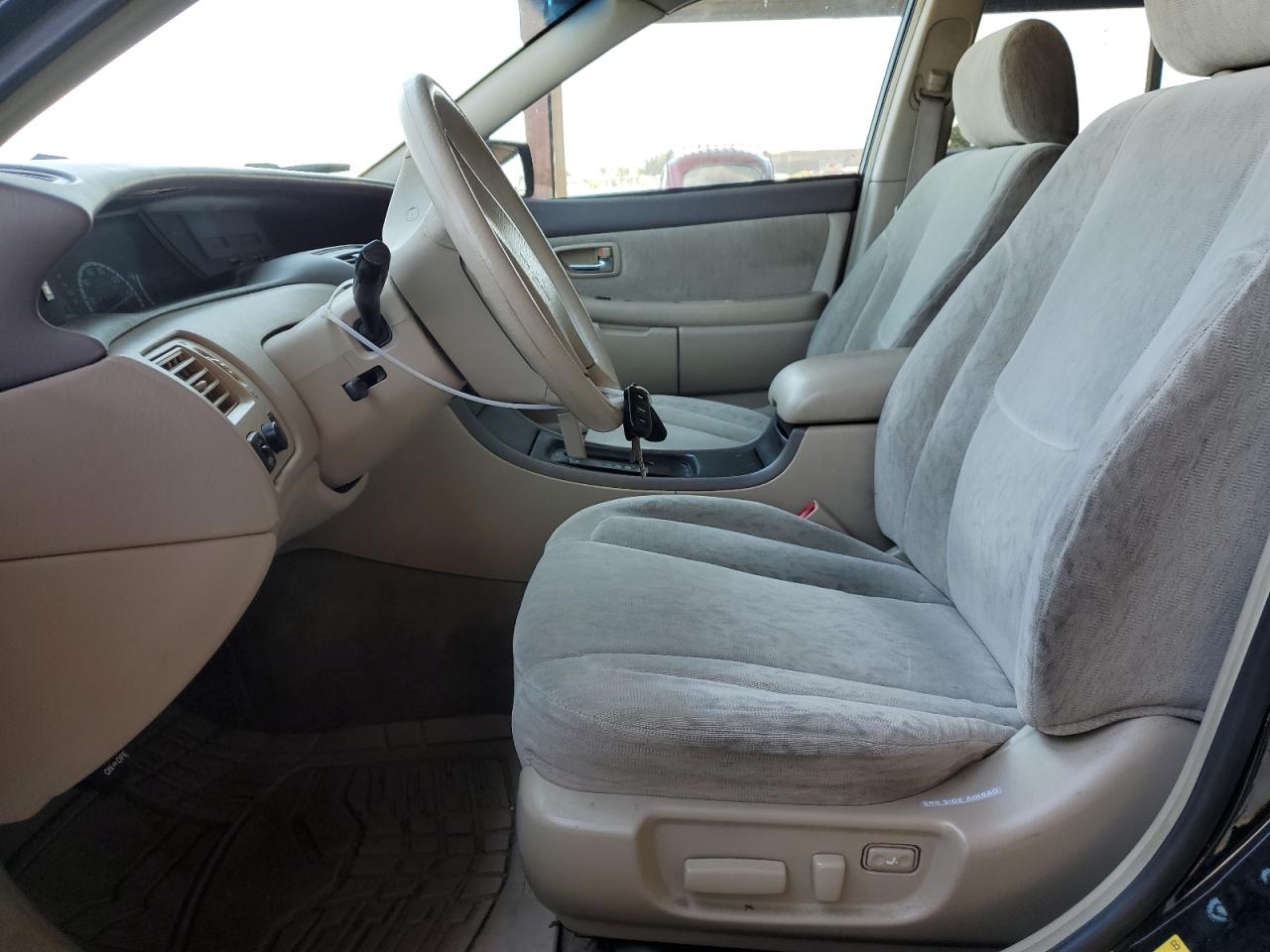 2001 Toyota Avalon Xl VIN: 4T1BF28B21U157561 Lot: 61587985
