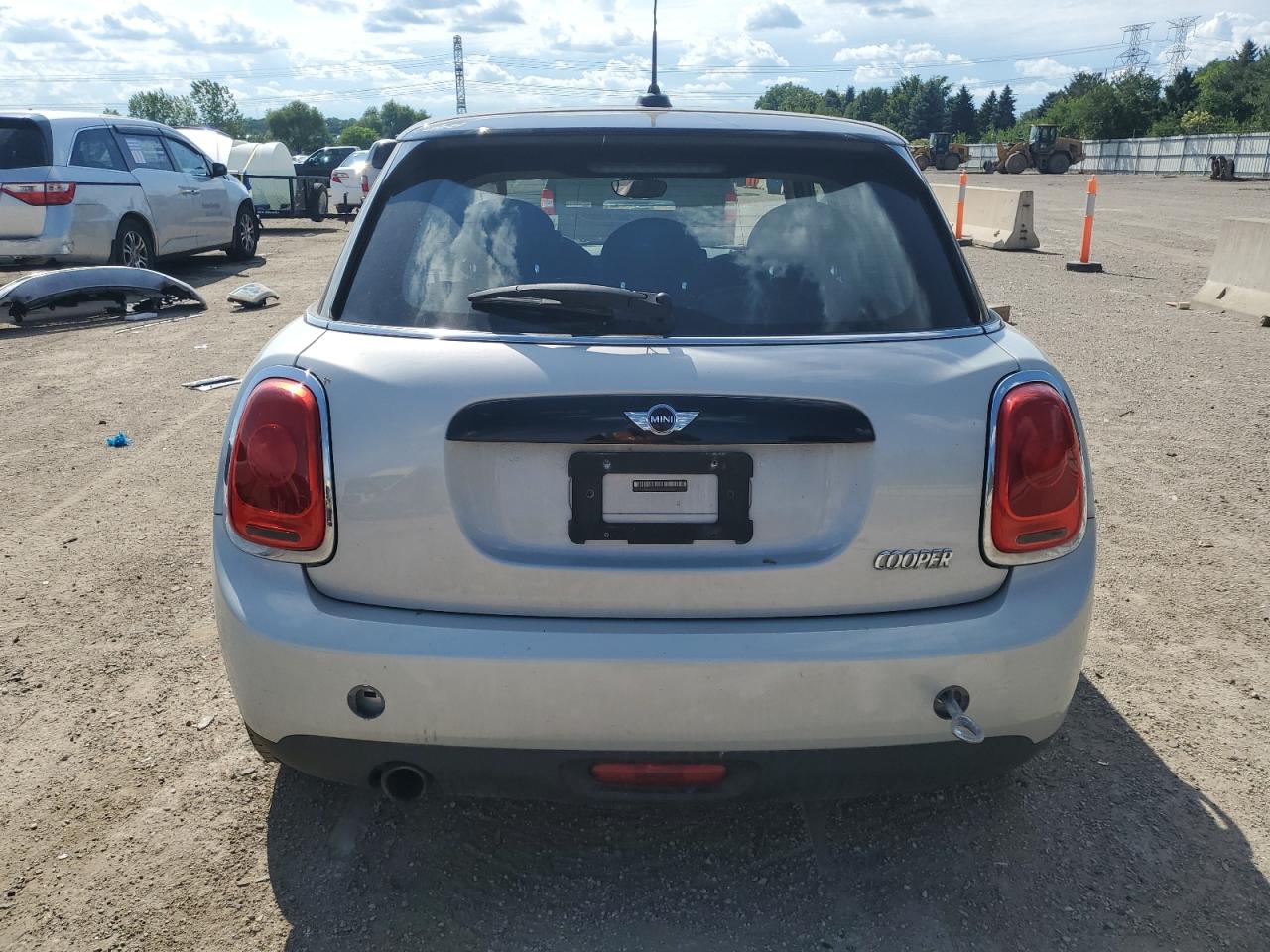 2016 Mini Cooper VIN: WMWXU1C55G2D11826 Lot: 62770515