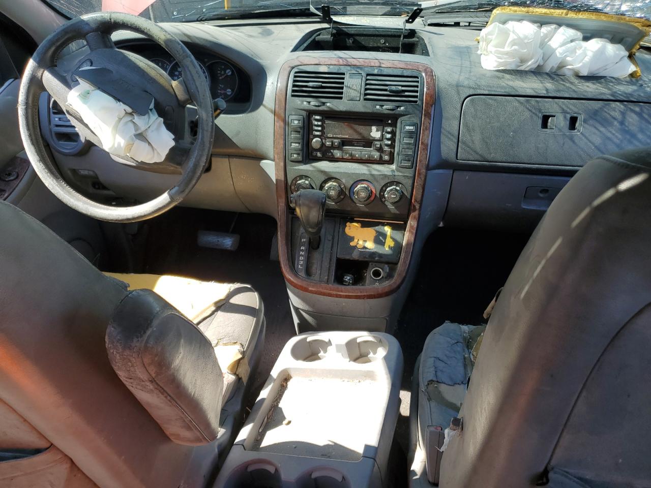 2003 Kia Sedona Ex VIN: KNDUP131136420326 Lot: 62936185