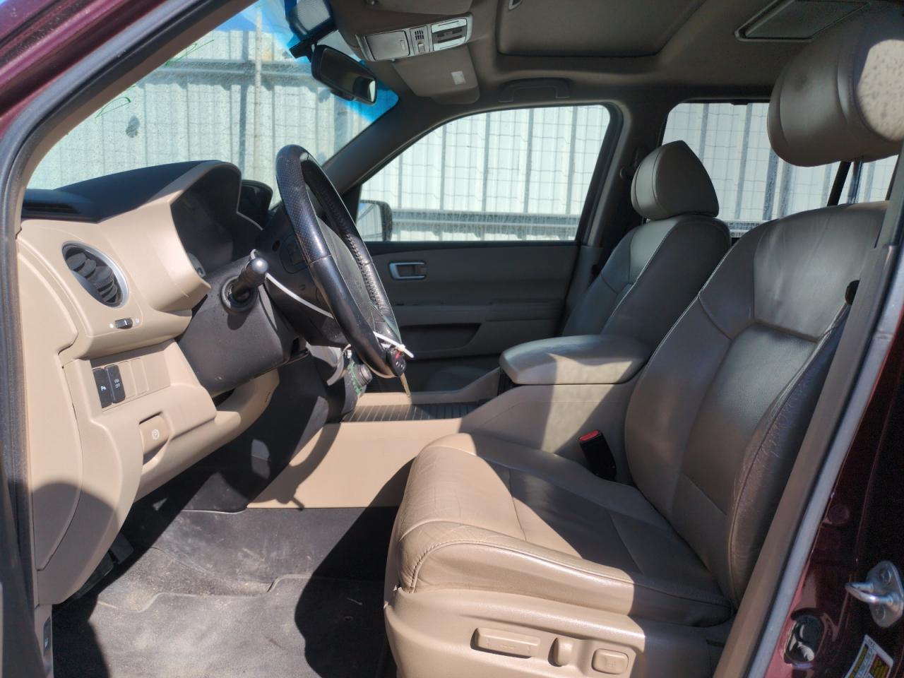 2011 Honda Pilot Touring VIN: 5FNYF3H9XBB023179 Lot: 60549485