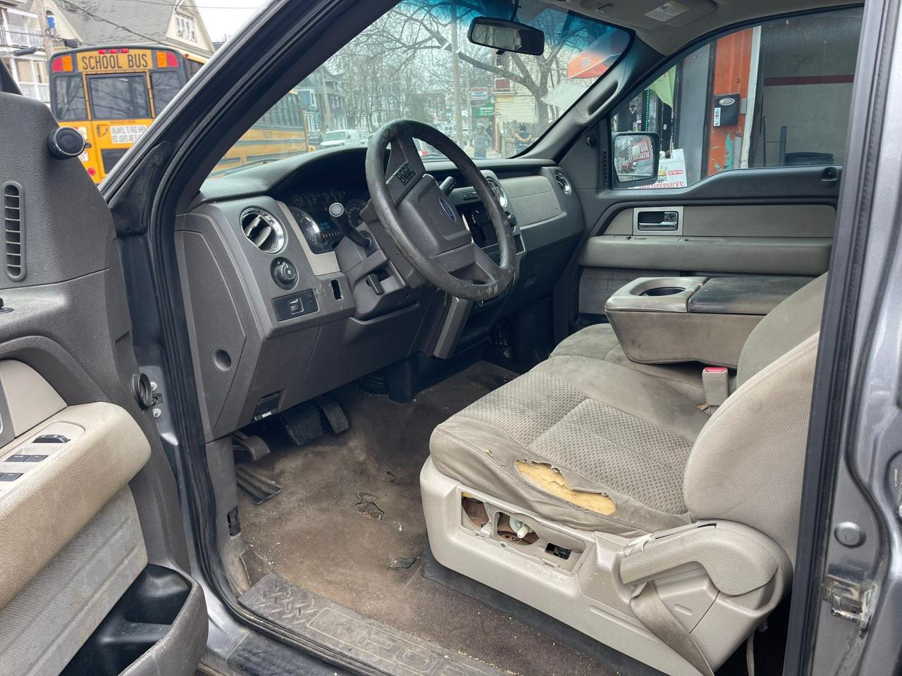 FORD F-150 2010 VIN 1FTEW1E8XAFA29285 photo 5