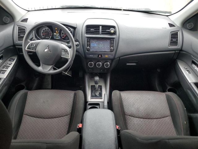 MITSUBISHI OUTLANDER 2018 Серебристый