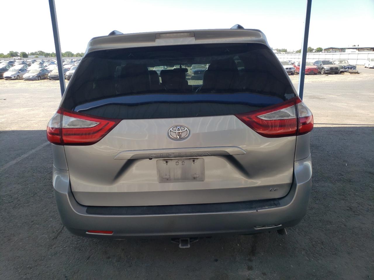 2015 Toyota Sienna Le VIN: 5TDKK3DC6FS647890 Lot: 63033435