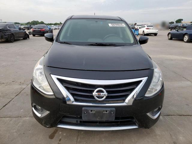  NISSAN VERSA 2017 Czarny