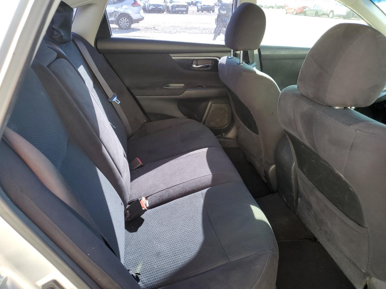 2014 Nissan Altima 2.5 VIN: 1N4AL3AP1EN253708 Lot: 62947425