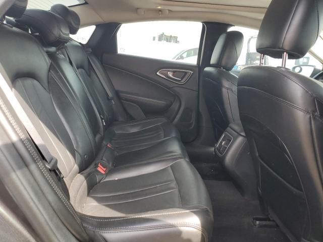 2016 CHRYSLER 200 C  