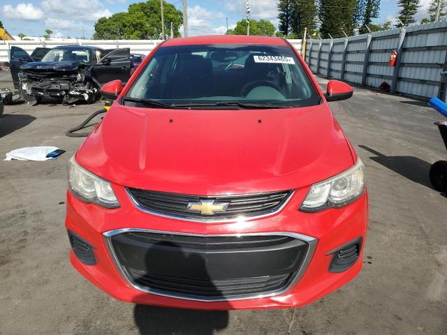 Sedans CHEVROLET SONIC 2017 Czerwony