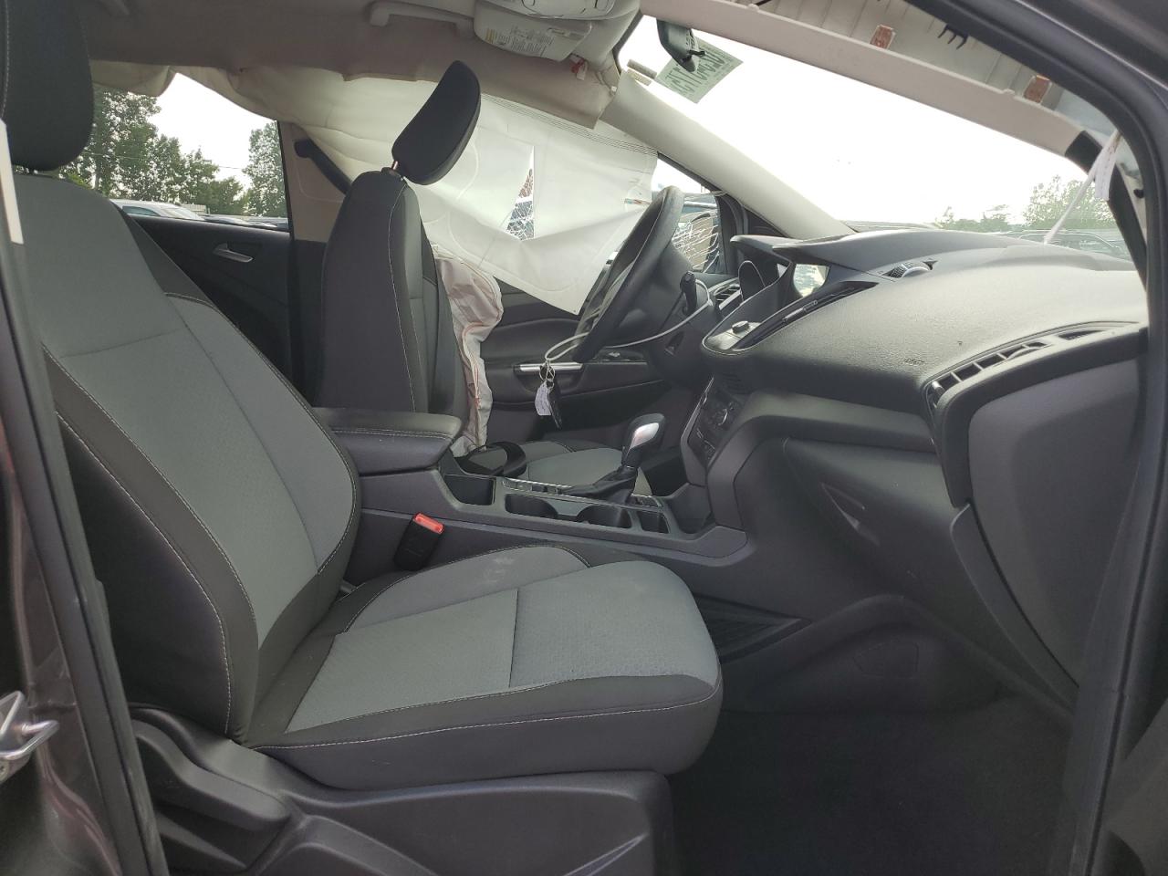 FORD ESCAPE 2019 VIN 1FMCU9GDXKUB30793 фото 7