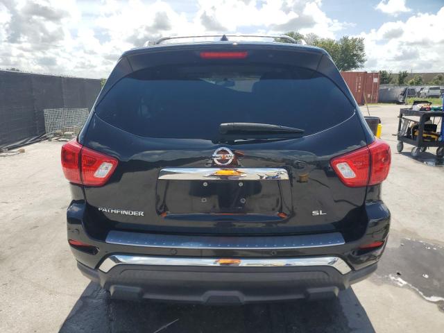  NISSAN PATHFINDER 2018 Czarny