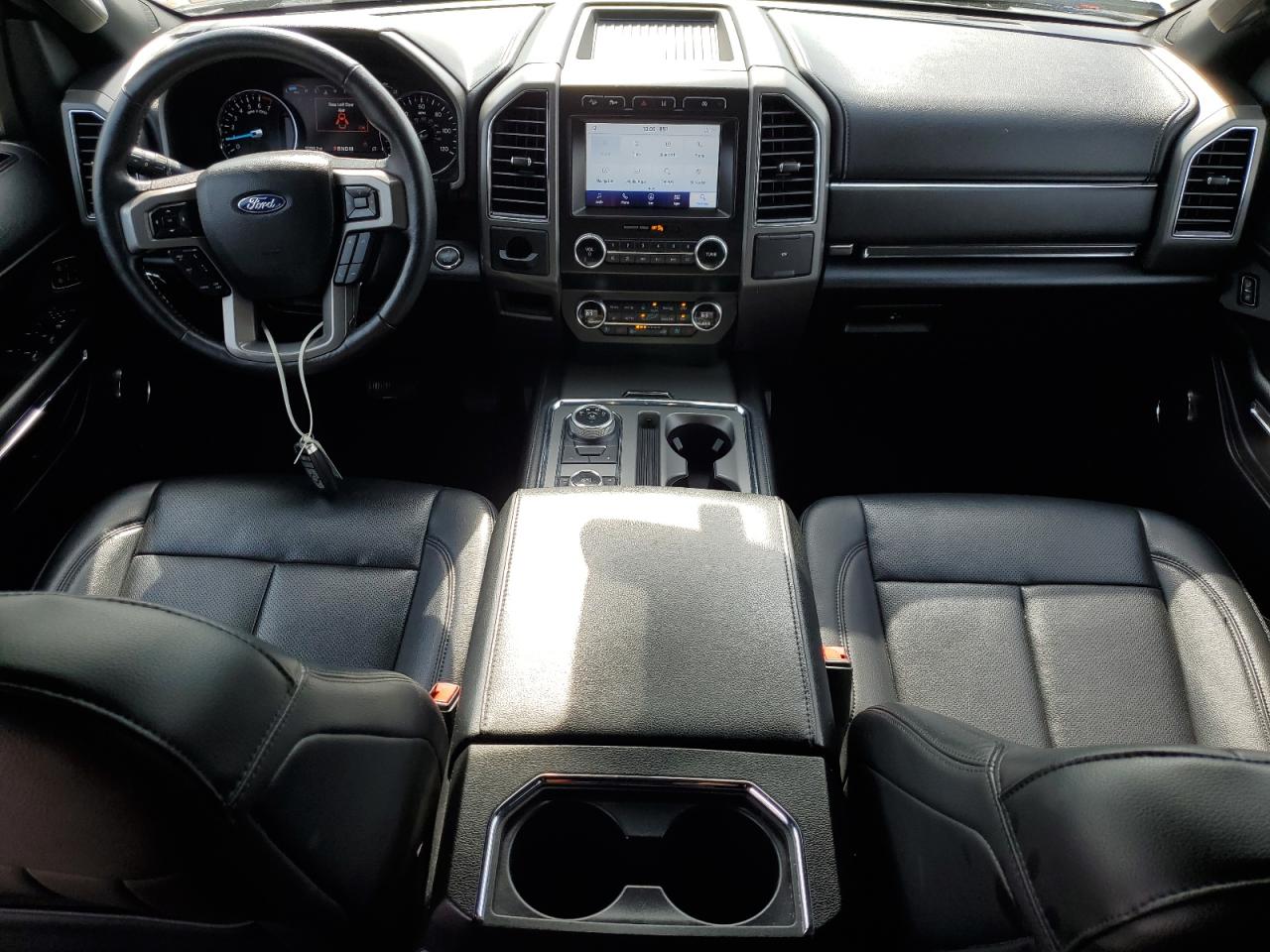 2021 Ford Expedition Xlt VIN: 1FMJU1JT0MEA13536 Lot: 61032625
