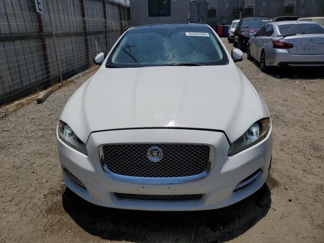  JAGUAR XJ 2013 Белы