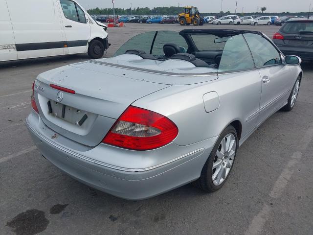 2006 MERCEDES BENZ CLK350 AVA