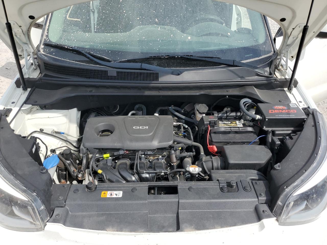 KIA SOUL 2018 VIN KNDJN2A27J7553898 photo 12