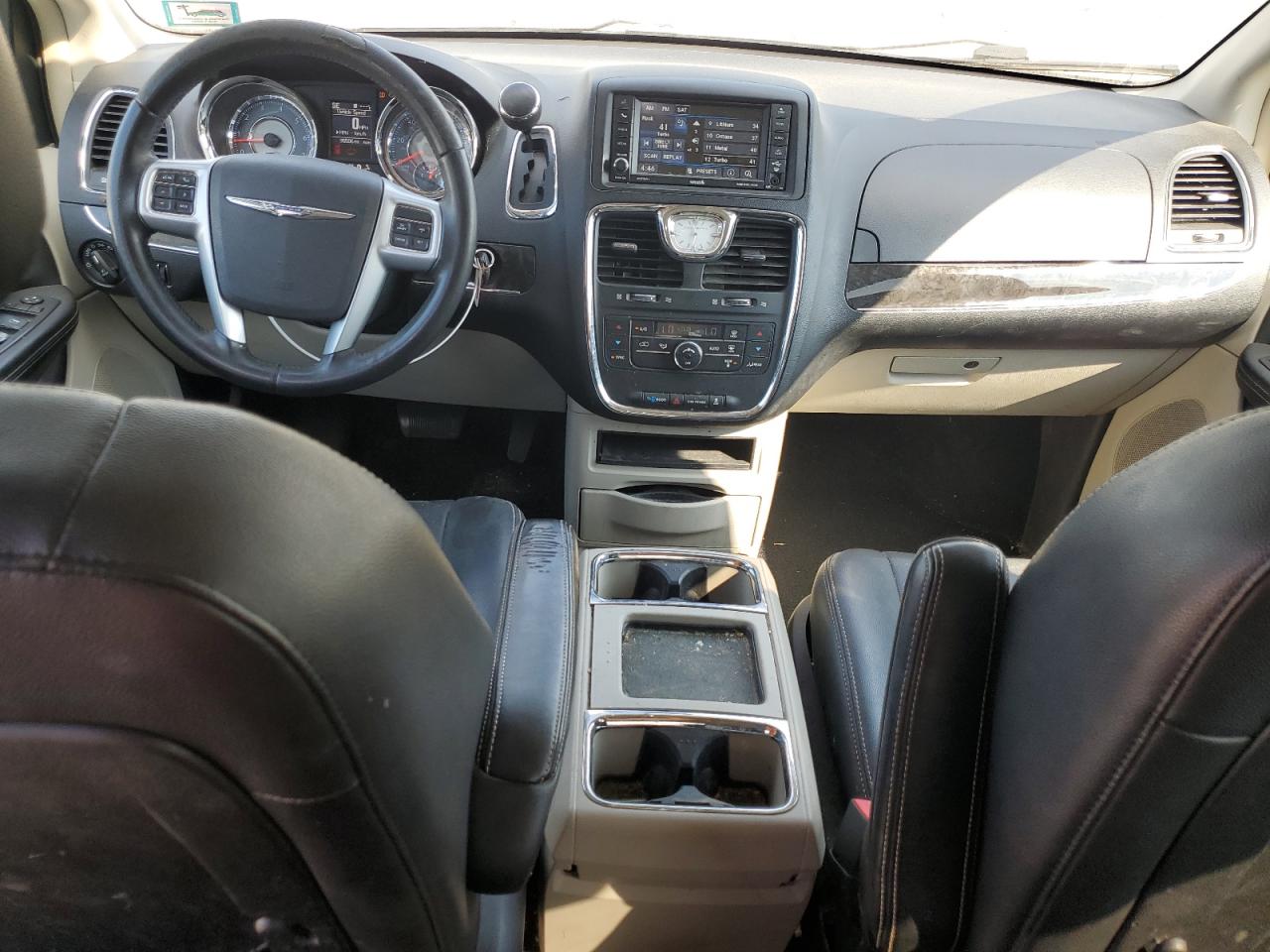 2013 Chrysler Town & Country Touring VIN: 2C4RC1BG4DR665249 Lot: 62498565