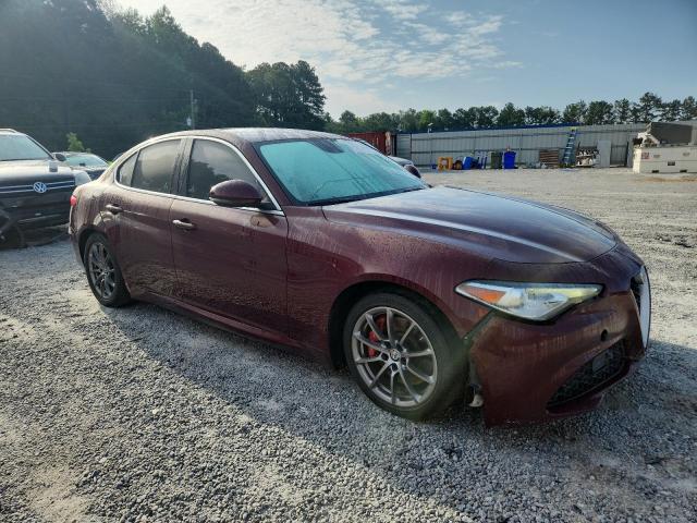 Sedans ALFA ROMEO GIULIA 2017 Burgundy