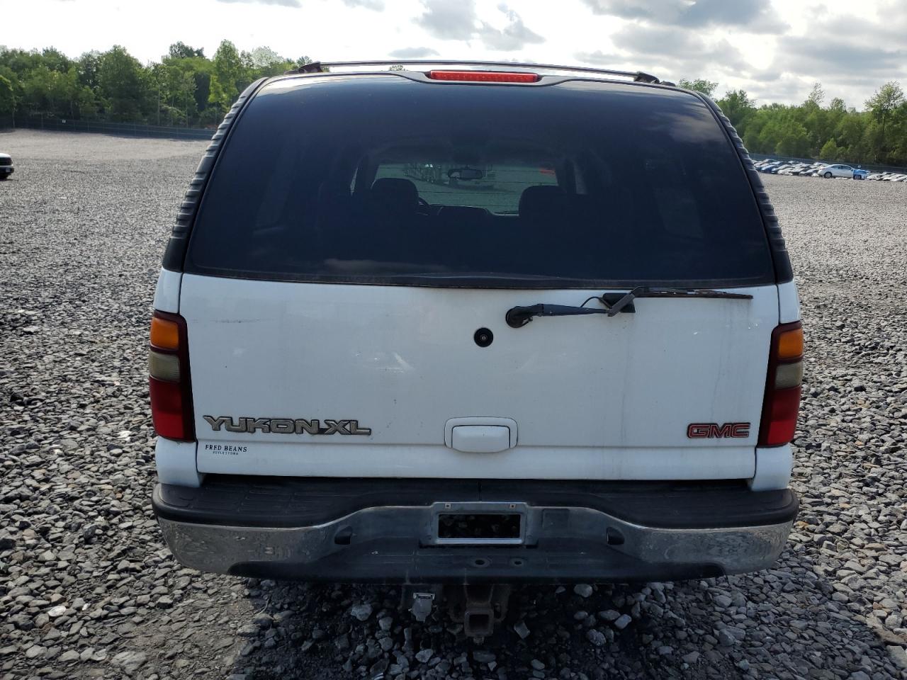 2002 GMC Yukon Xl K1500 VIN: 3GKFK16Z72G244800 Lot: 58713685