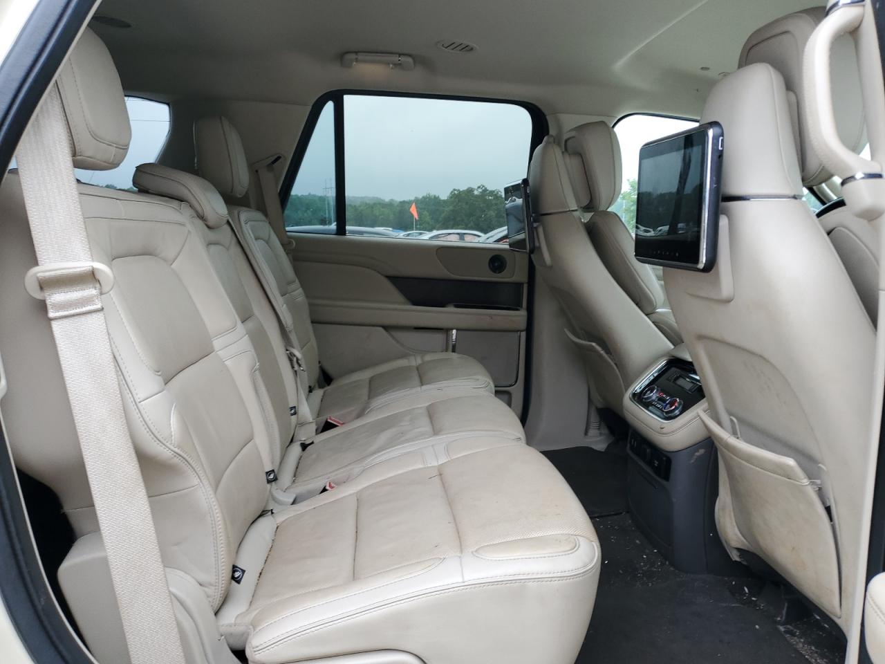 2018 Lincoln Navigator Select VIN: 5LMJJ2HT9JEL03142 Lot: 60849195