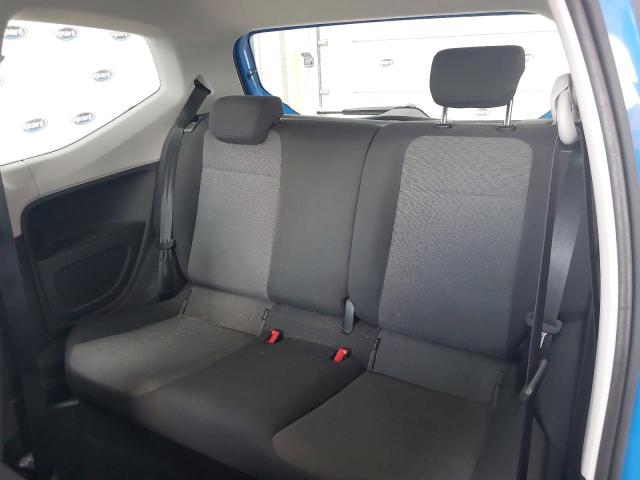 2014 VOLKSWAGEN MOVE UP