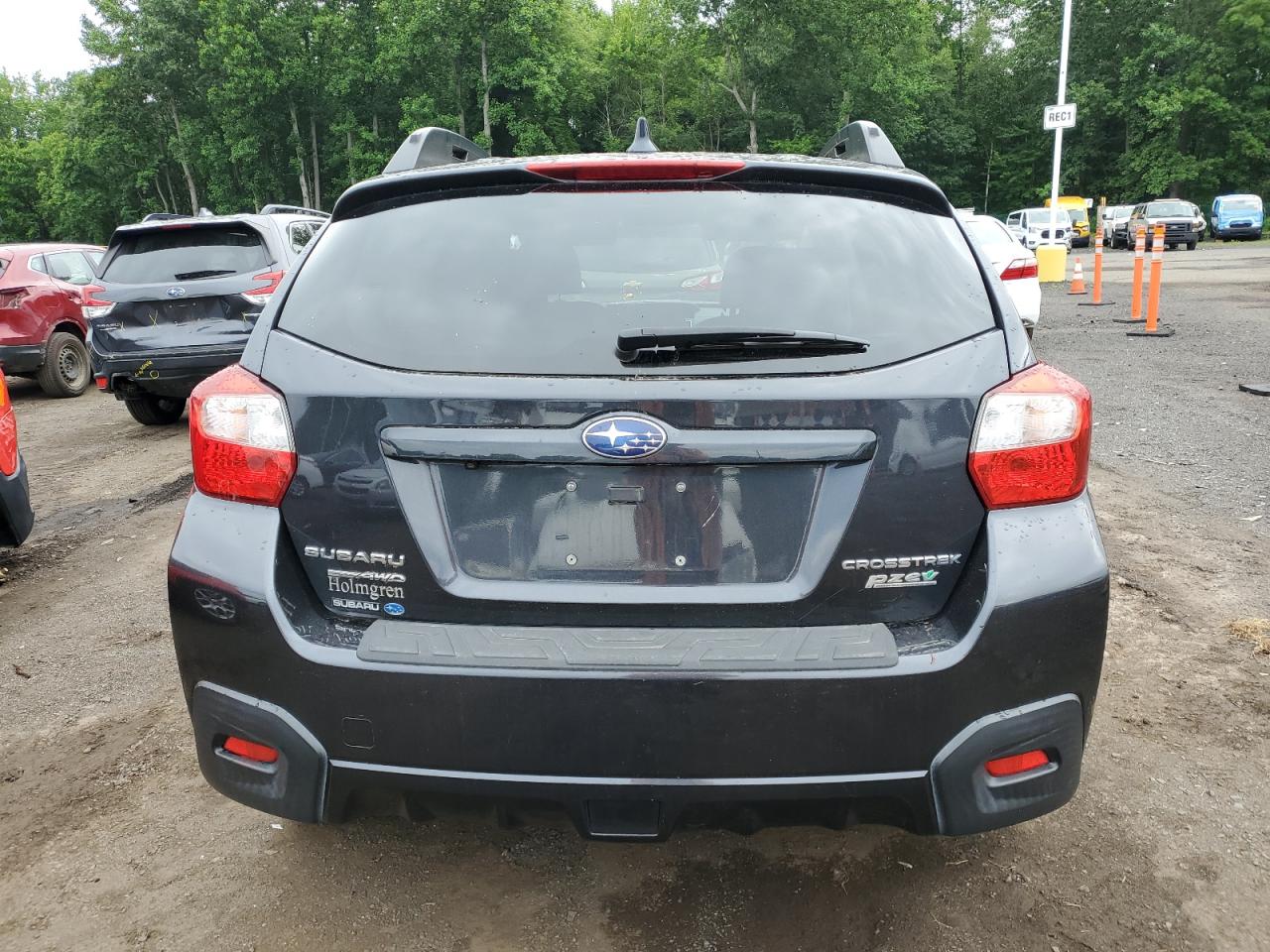 2016 Subaru Crosstrek Limited VIN: JF2GPALC8G8245549 Lot: 61209835