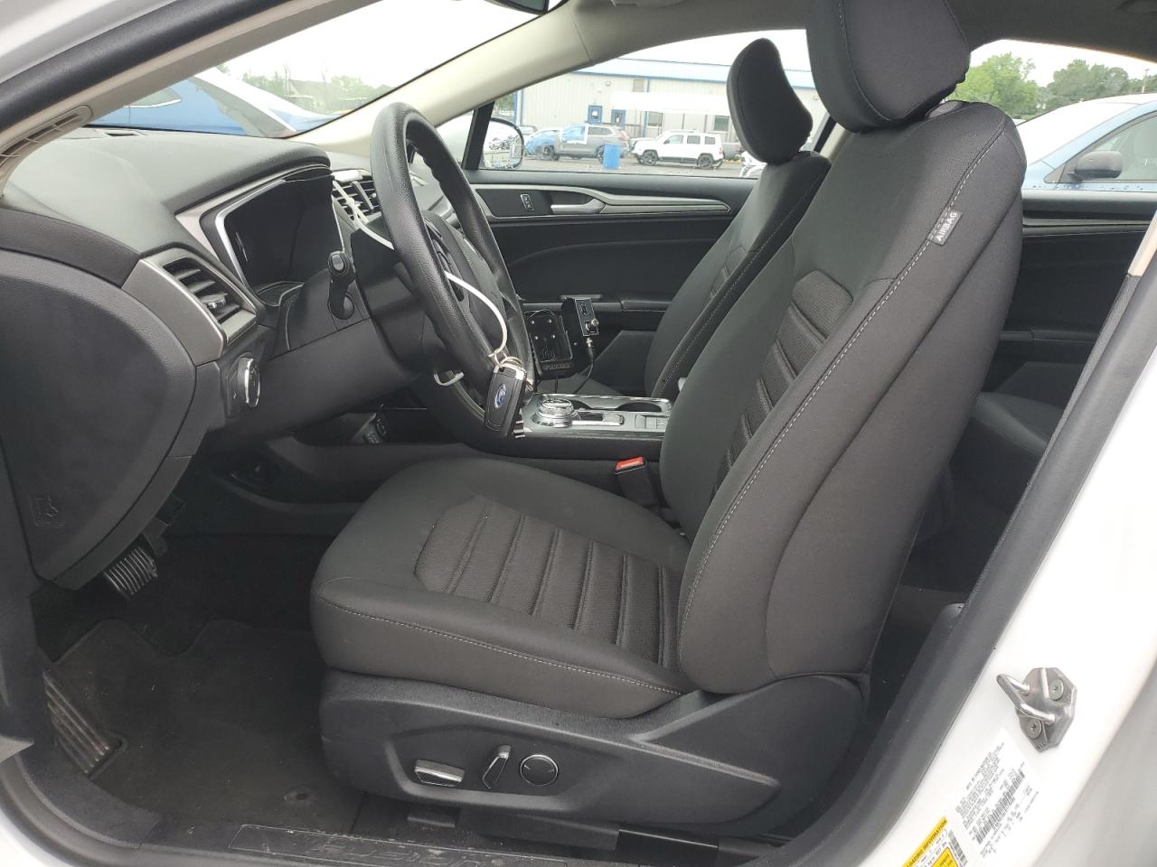 2020 Ford Fusion Se VIN: 3FA6P0LU6LR119086 Lot: 58971695