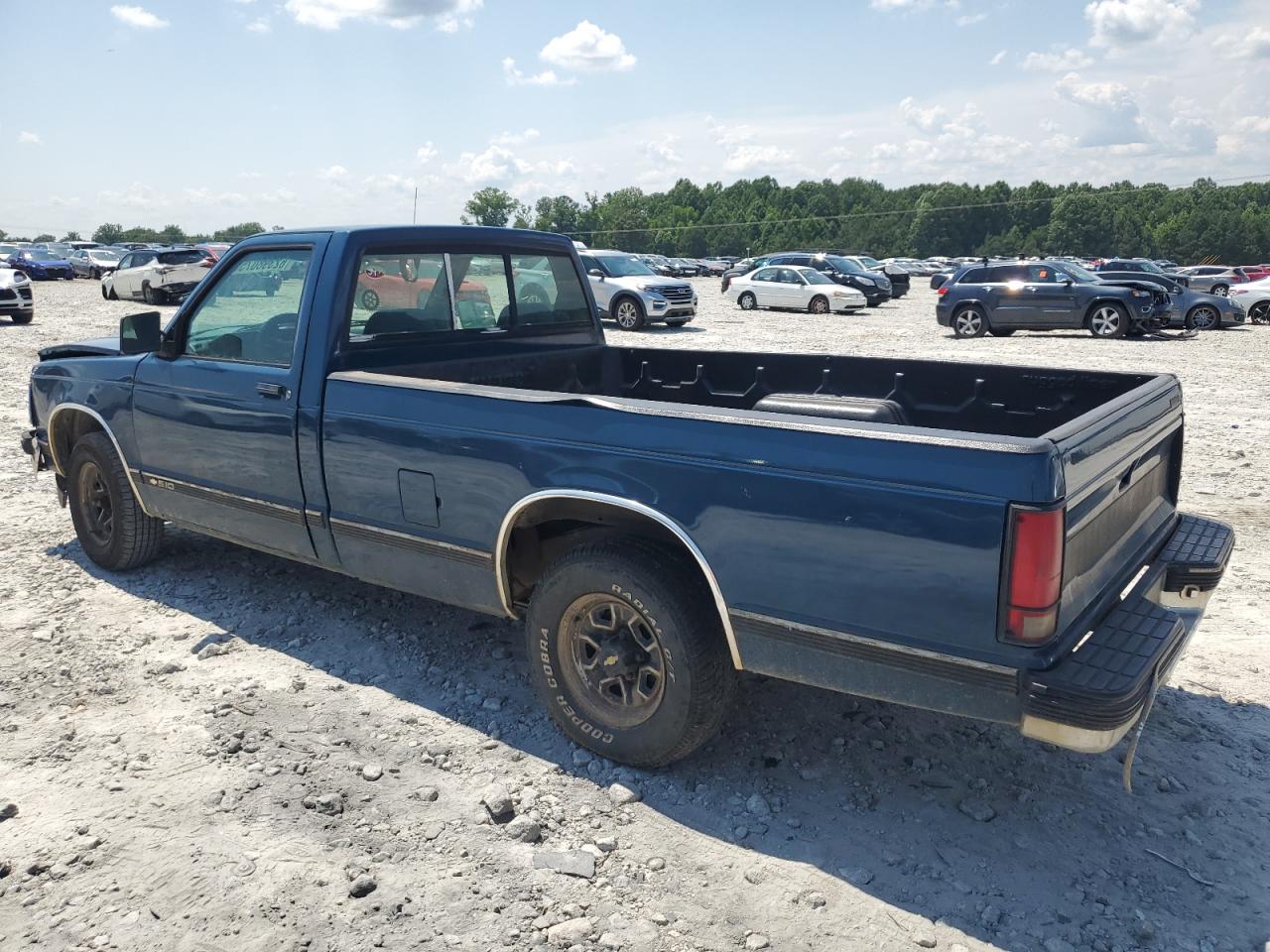 CHEVROLET S10 1993 VIN 1GCCS14Z8P8170589 photo 2