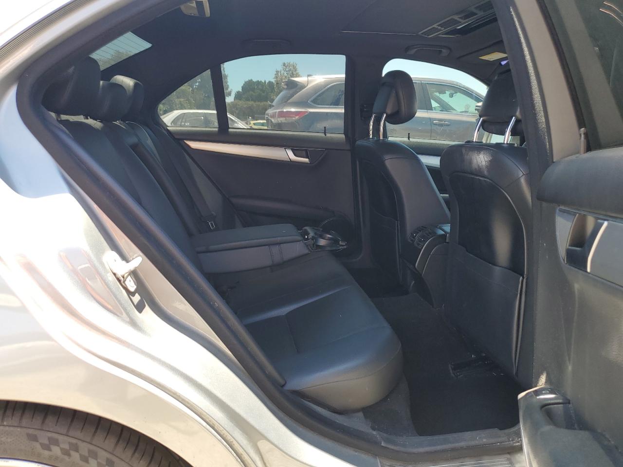 2013 Mercedes-Benz C 250 VIN: WDDGF4HB5DR264834 Lot: 62896595