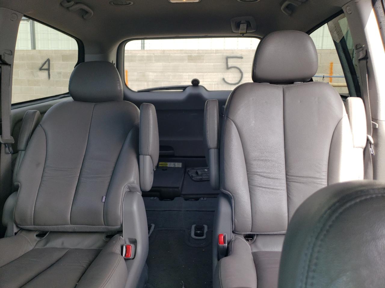 2012 Kia Sedona Ex VIN: KNDMH4C7XC6507578 Lot: 62613355
