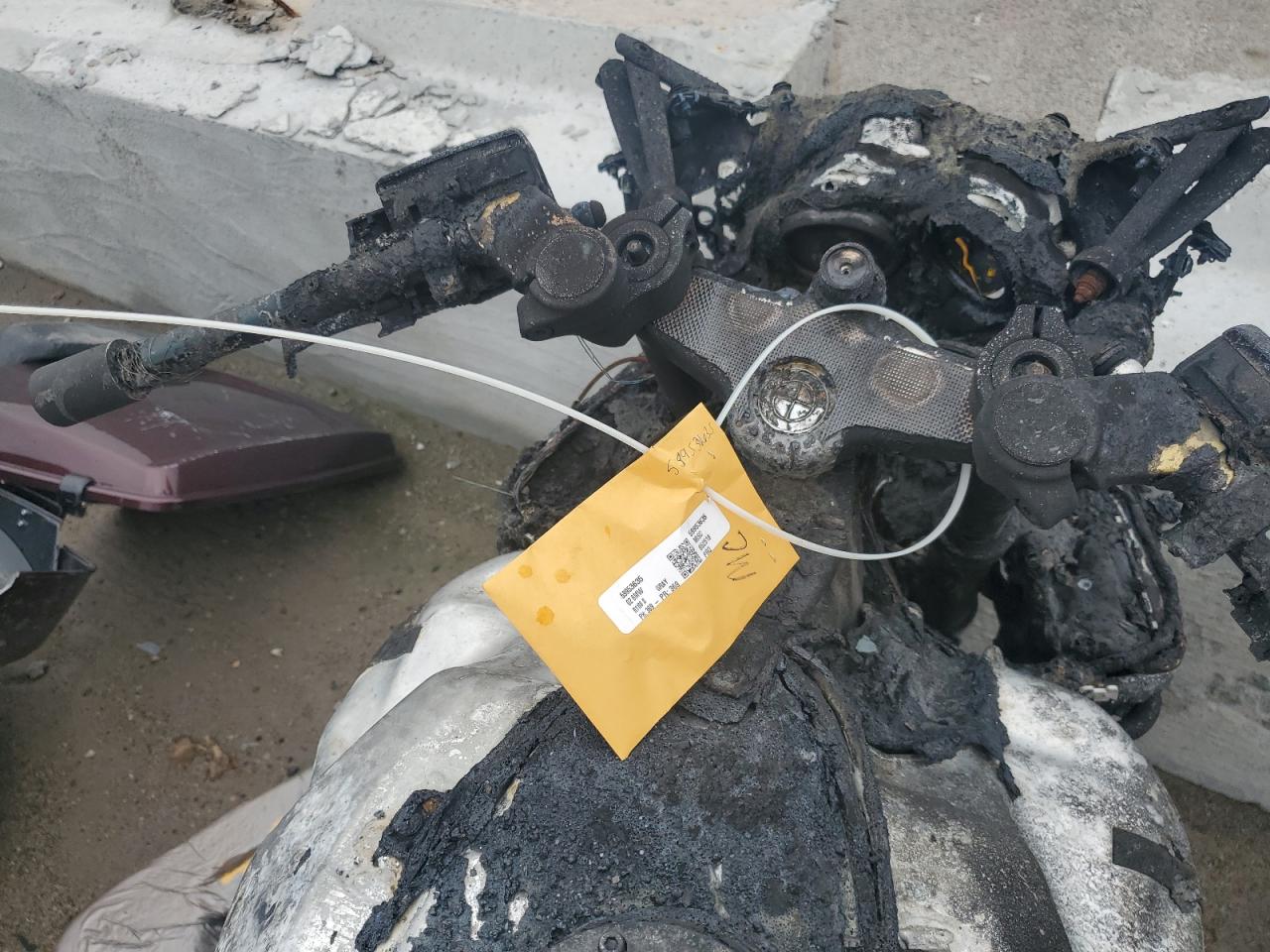 2002 BMW R1100 S VIN: WB10432A62ZB52519 Lot: 59953635