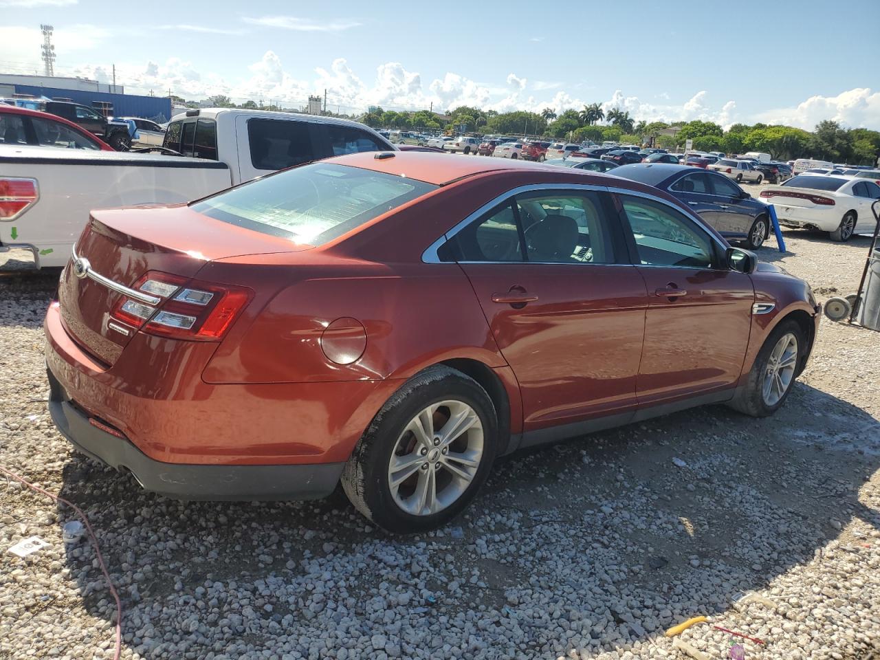 FORD TAURUS 2014 VIN 1FAHP2D88EG150453 zdjęcie 3