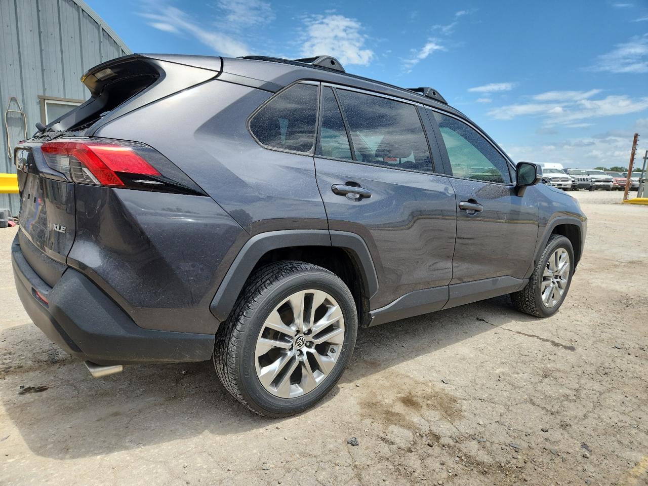 TOYOTA RAV4 2019 VIN JTMC1RFV5KJ016564 фото 3