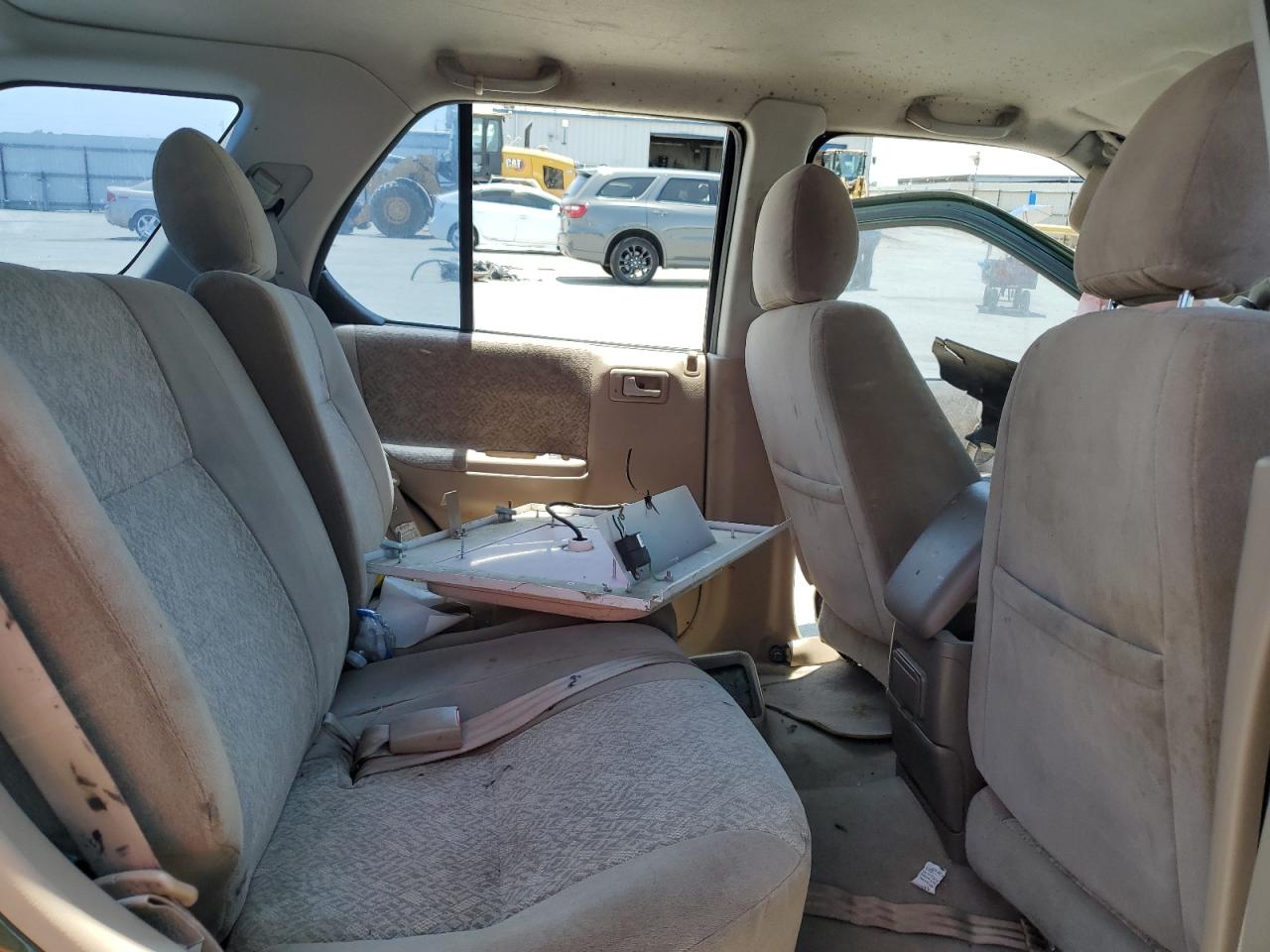 2000 Isuzu Rodeo S VIN: 4S2CK58W2Y4324928 Lot: 59800375